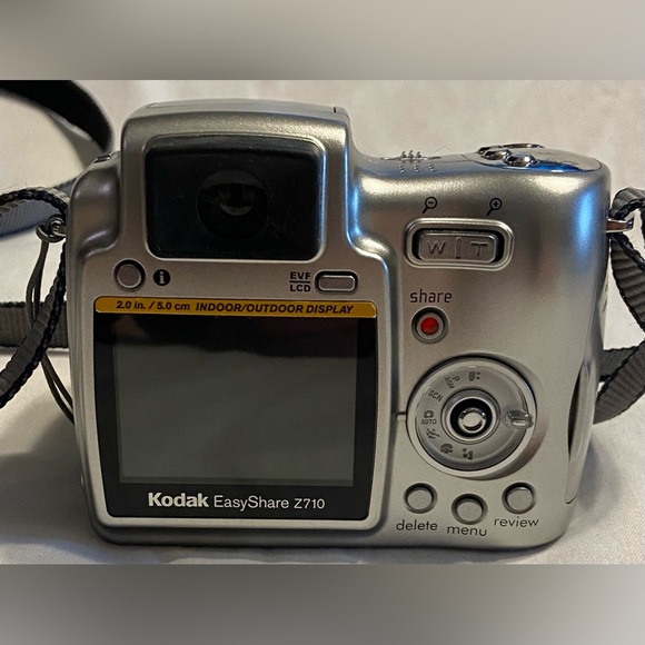Kodak EasyShare Z710 7.1MP Digital Camera Silver W/ SD Card. Tested - Works - Picture 4 of 10